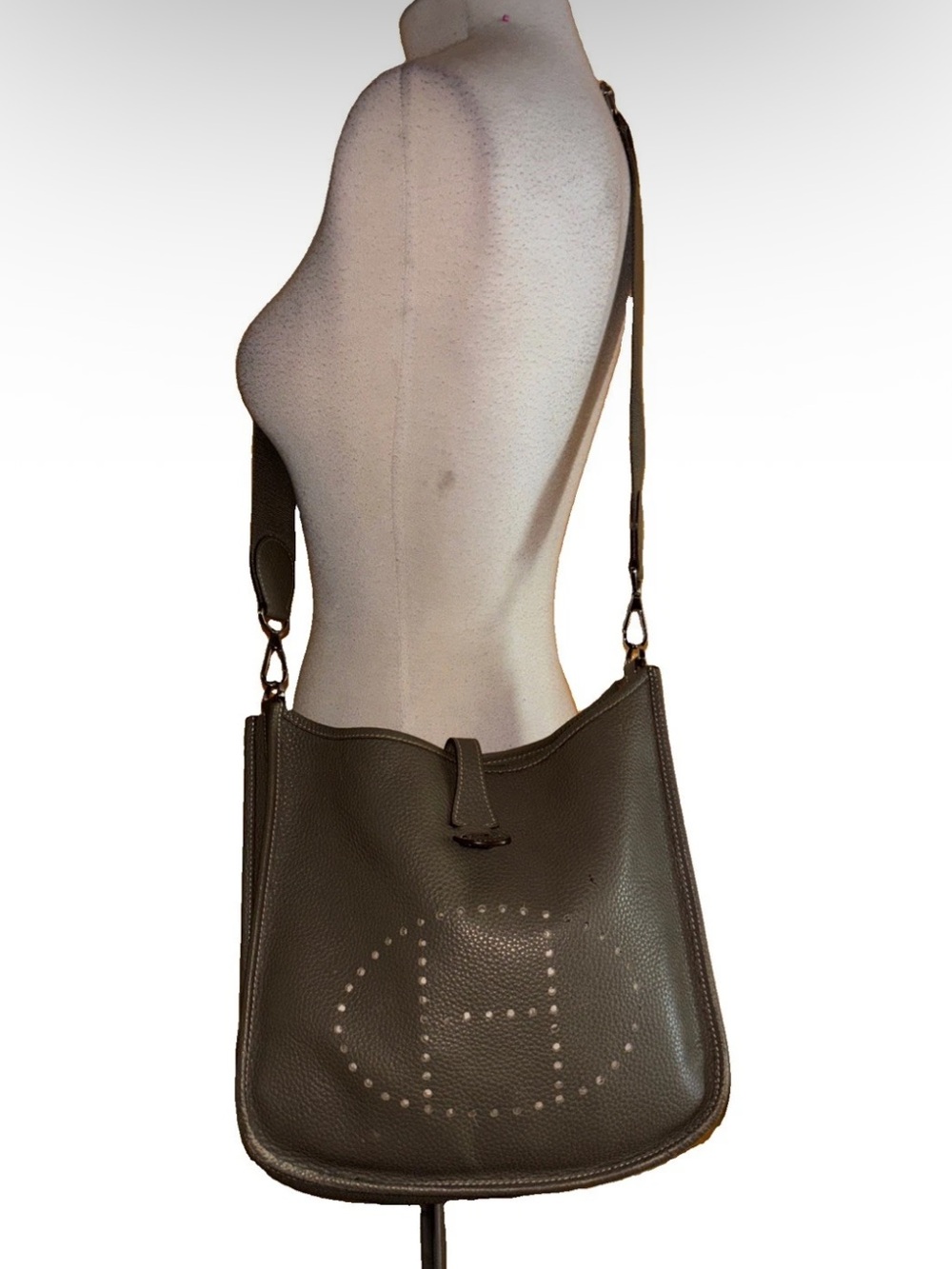 Hermes evelyne Leather Shoulder Bag in Outope